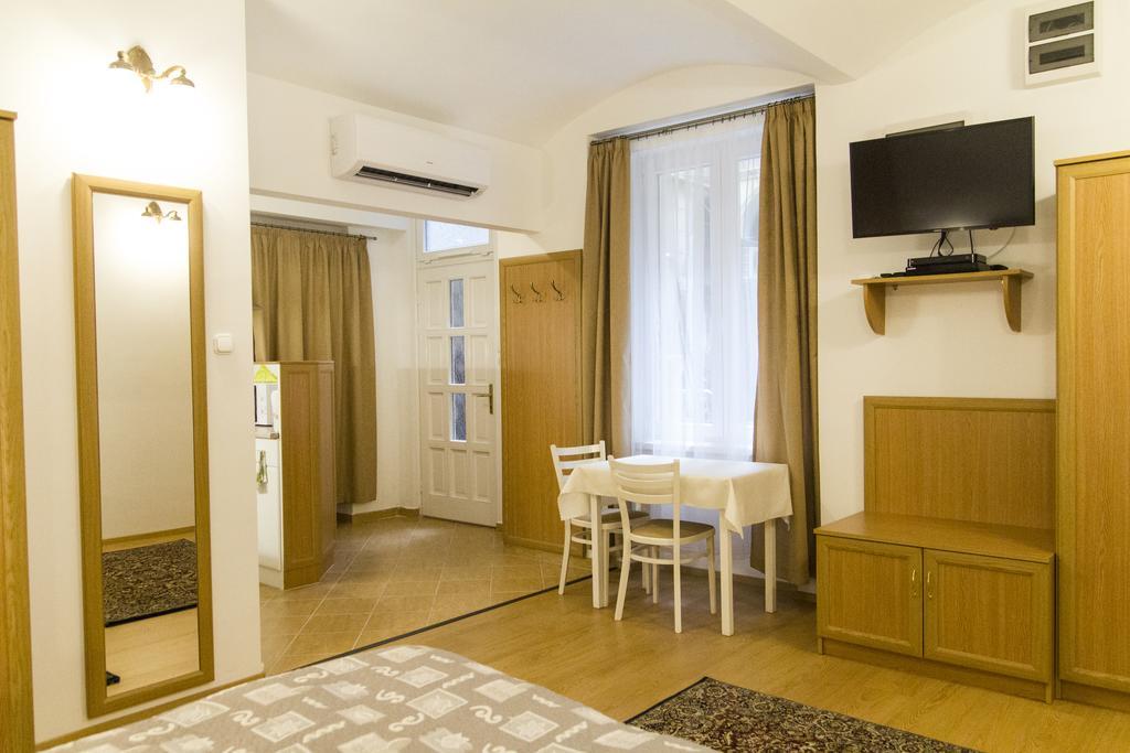 Authentic Grand Boulevard Budapest Eksteriør billede